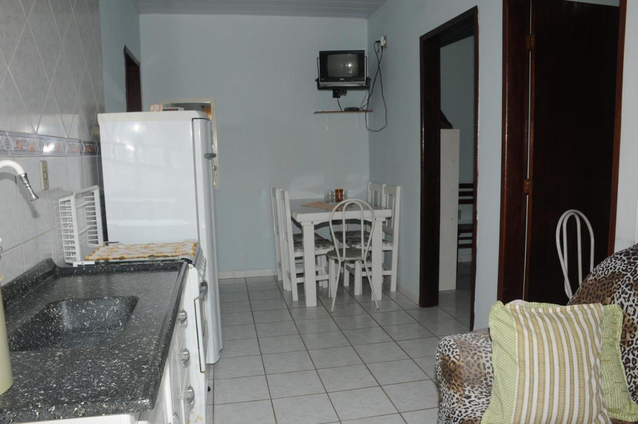 Residencial Gil Lejlighed Palhoça Eksteriør billede